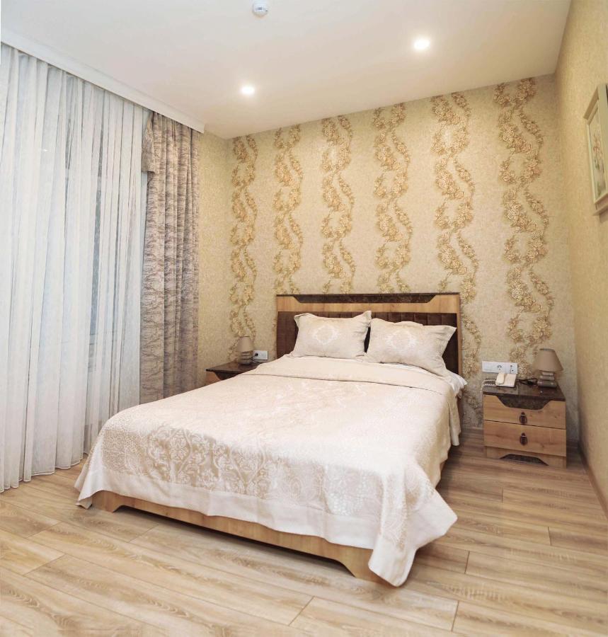 Midcity Hotel บากู ภายนอก รูปภาพ